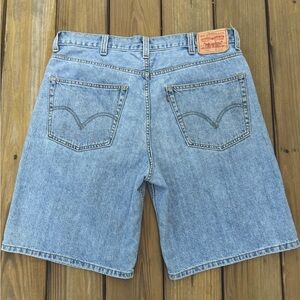 Vintage Levi’s 550 Relaxed Jean Shorts